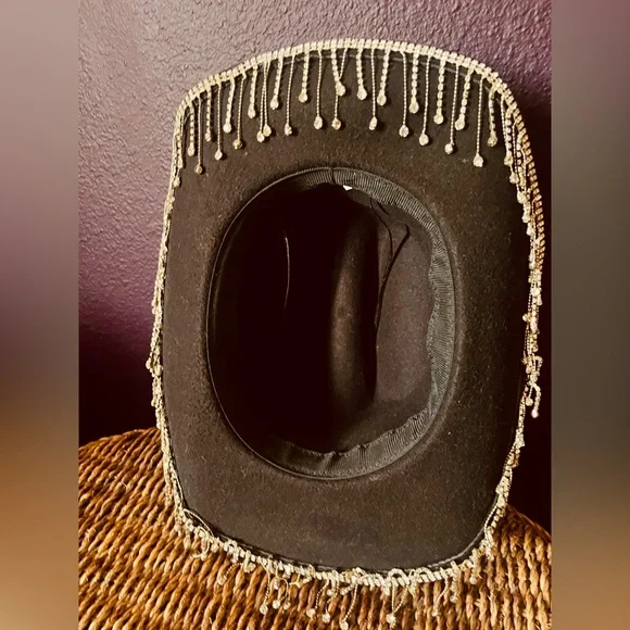🐴5/$5 Black Felt Cowgirl Hat with  Rhinestones Fringe - Picture 3 of 3